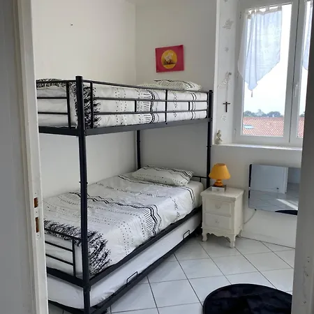 Chez Dauphinchrist شقة Saint-Raphaël